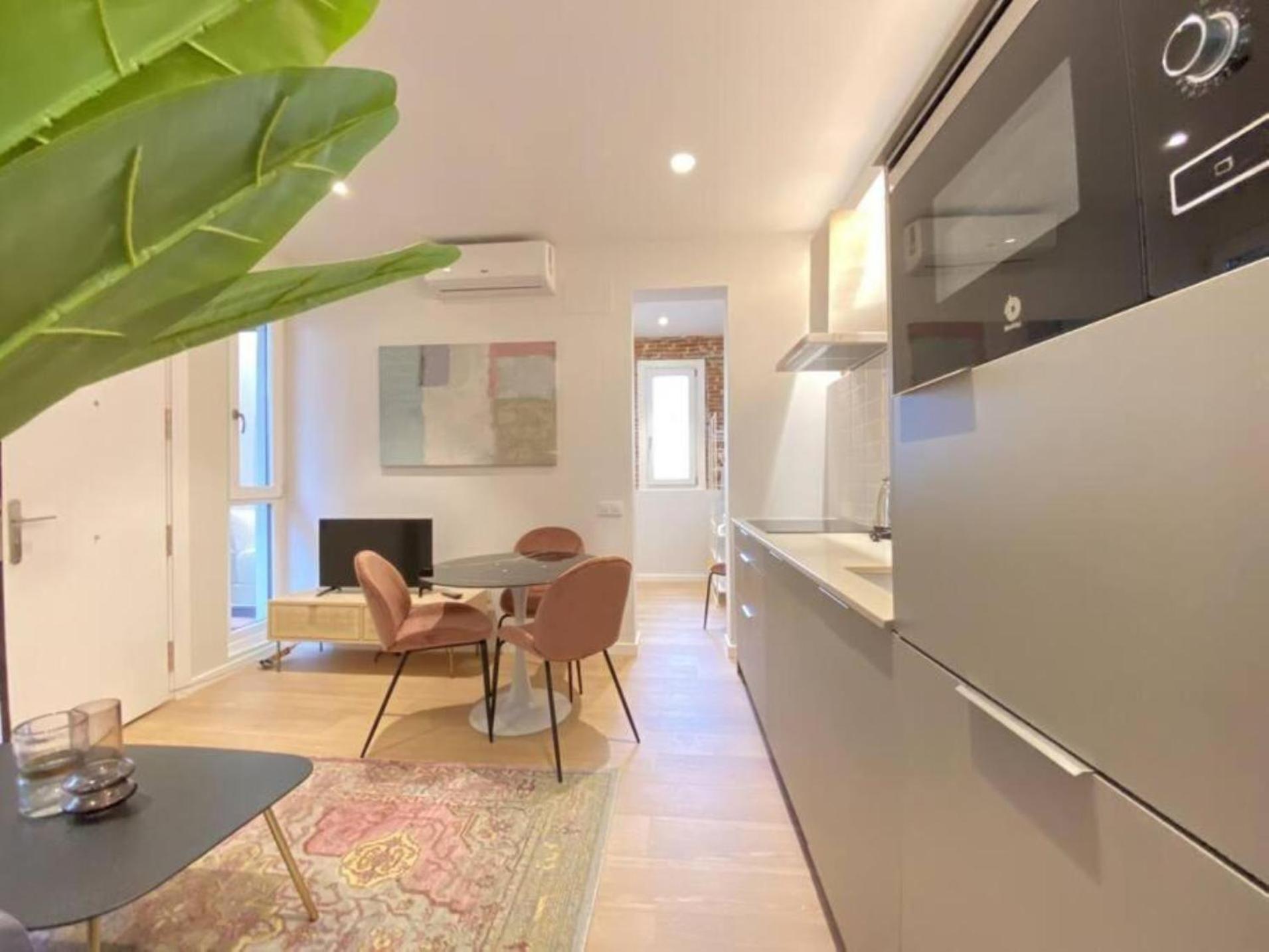 Apartamentos En La Latiina Madrid Buitenkant foto